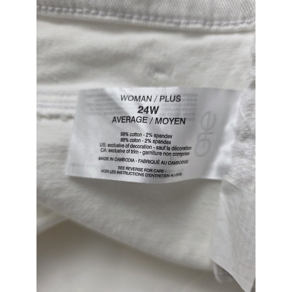 GLORIA VANDERBILT Amanda Shorts Lenght Classic Rise Women's SIZE 24W WhiteDenim - Picture 8 of 12